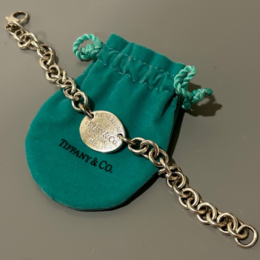 Tiffany & Co. Oval Tag Bracelet - Sterling Silver Chain - Lobster Clasp